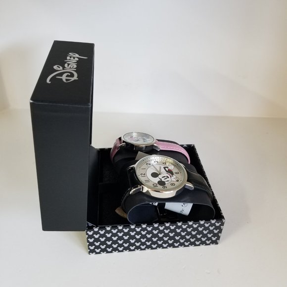 Disney his and hers watches - Picture 5 of 6